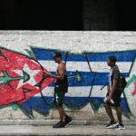 A rede elétrica de Cuba entra em colapso novamente, provocando o terceiro apagão em 10 dias