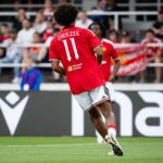 Acredito que Joshua Zirkzee merece sua última chance de mostrar ao Man Utd que deve ficar, mas também quero um novo atacante contratado