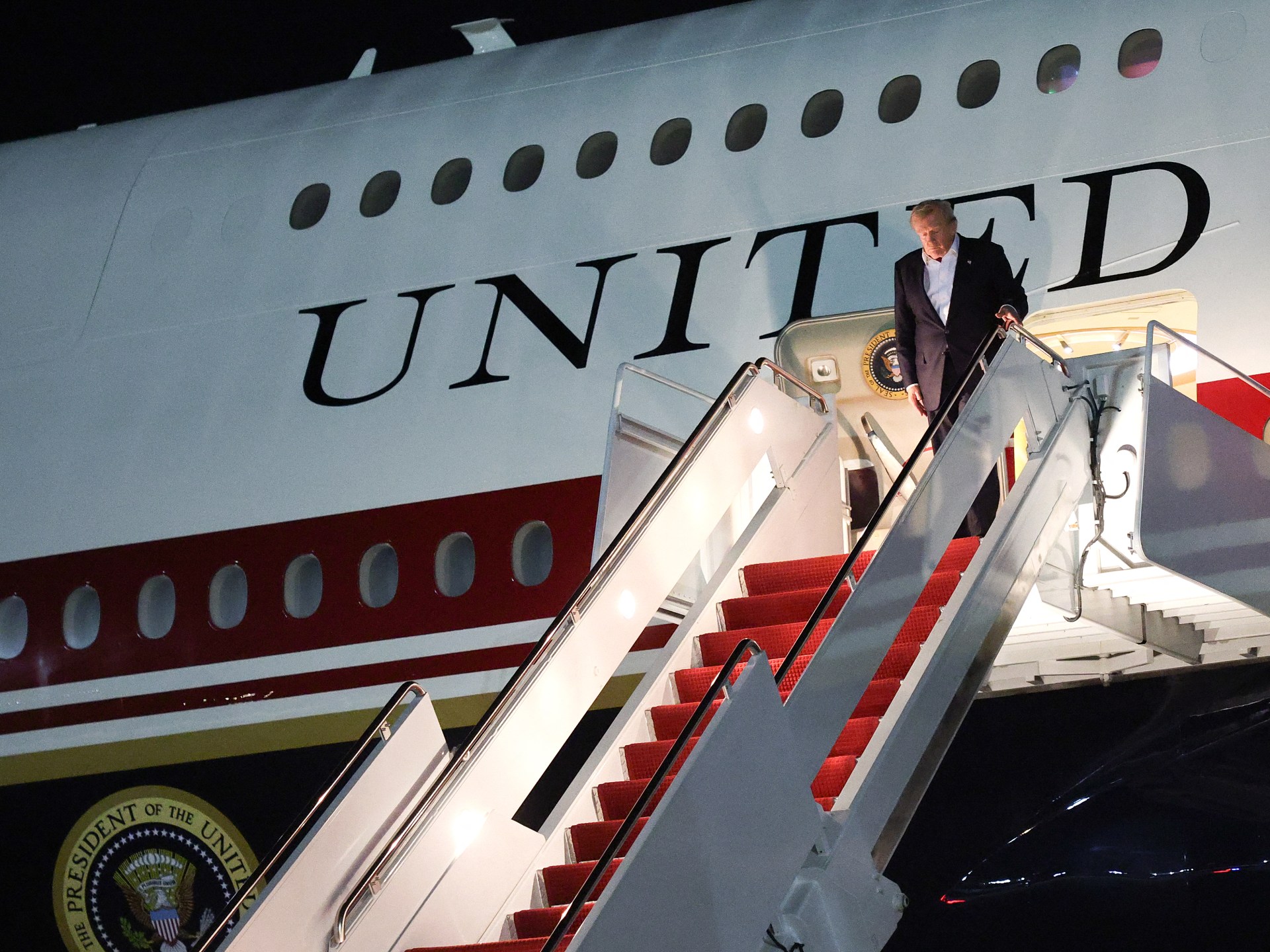 Administração Trump intima repórteres do New York Times por cobertura