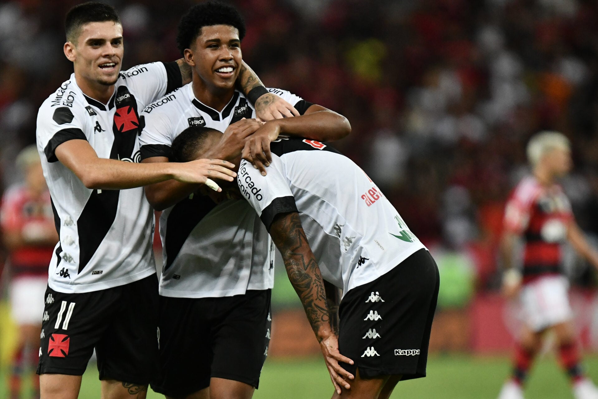 Andrey Santos e os melhores jogadores que já jogaram pelo Vasco da Gama no Brasil