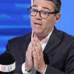 Em sua primeira entrevista transmitida desde que venceu a eleição suplementar de Makerfield, Andy Burnham descartou 'cortes grosseiros' na previdência social