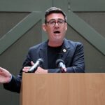 Andy Burnham disse aos parlamentares trabalhistas escoceses que não está considerando um segundo referendo sobre a independência
