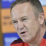 Andy Flower se exclui de concorrer ao cargo de técnico do teste da Inglaterra