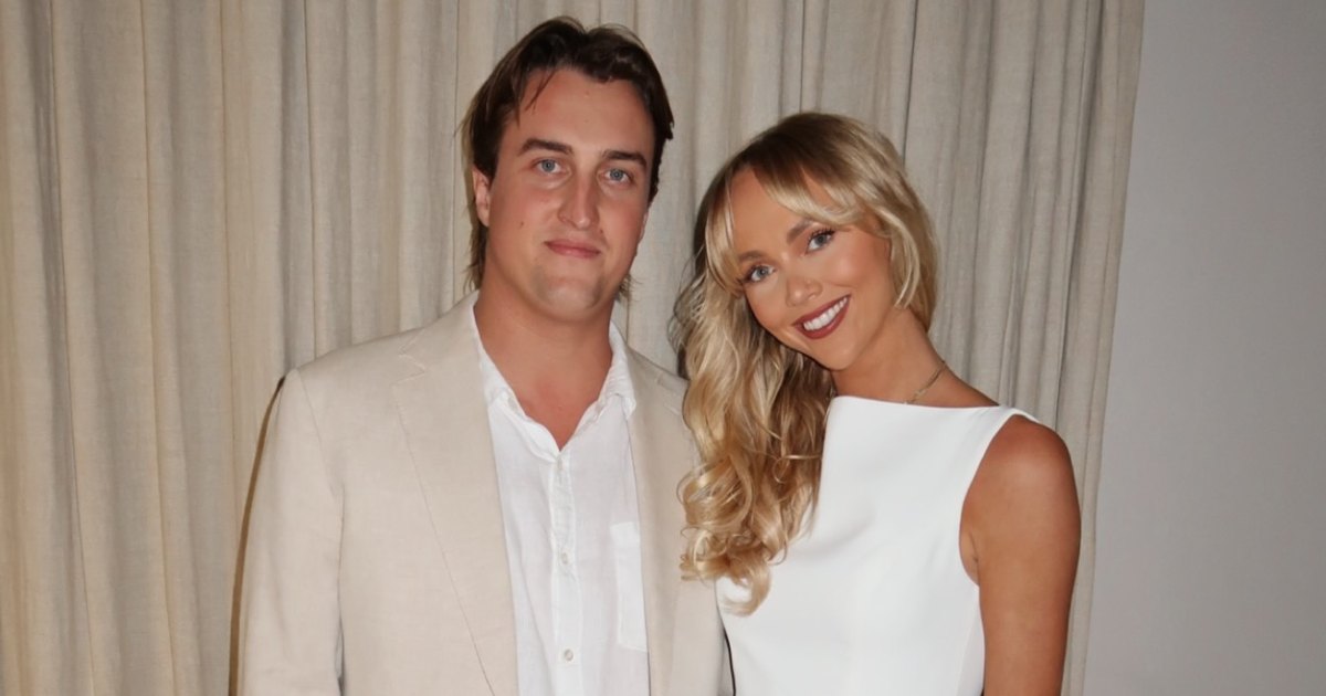 OnlyFans Star Annie Knight e cronograma de relacionamento do noivo Henry Brayshaw