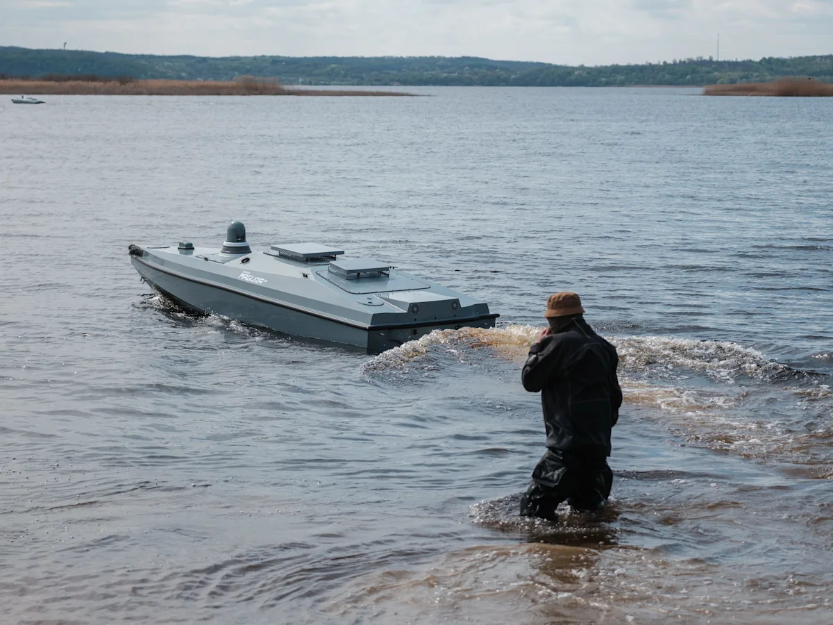 Após o seu primeiro ataque naval com drones, os EUA estão agora a unir-se ao fabricante dos Maguras da Ucrânia, testados em batalha, para construir a sua frota