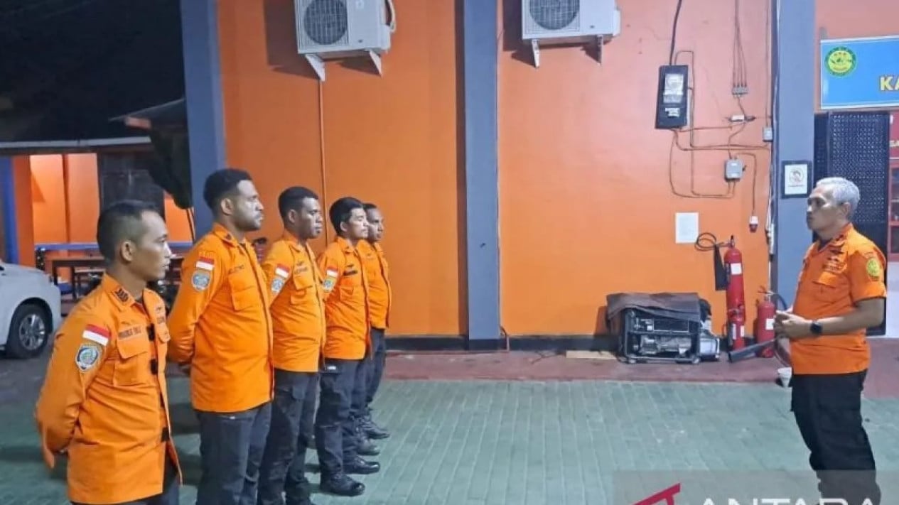 Apresentador TVRI Papua Barat Diduga Hanyut di Air Terjun Memti, Tim SAR Bergerak Lakukan Pencarian