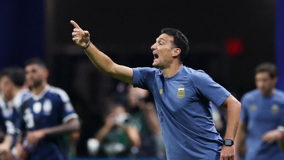 Argentina joga seu melhor futebol quando está sob pressão, diz técnico Scaloni