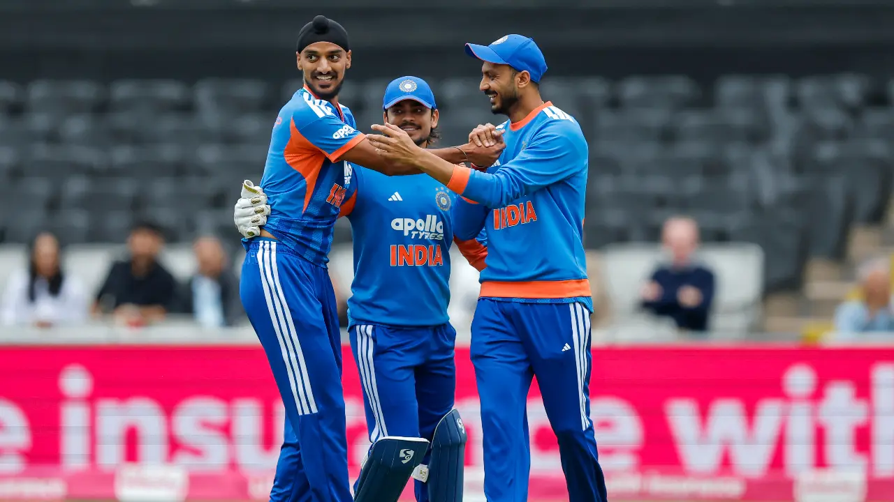 Arshdeep Singh ataca cedo; Inglaterra atinge 91 corridas em 10 saldos