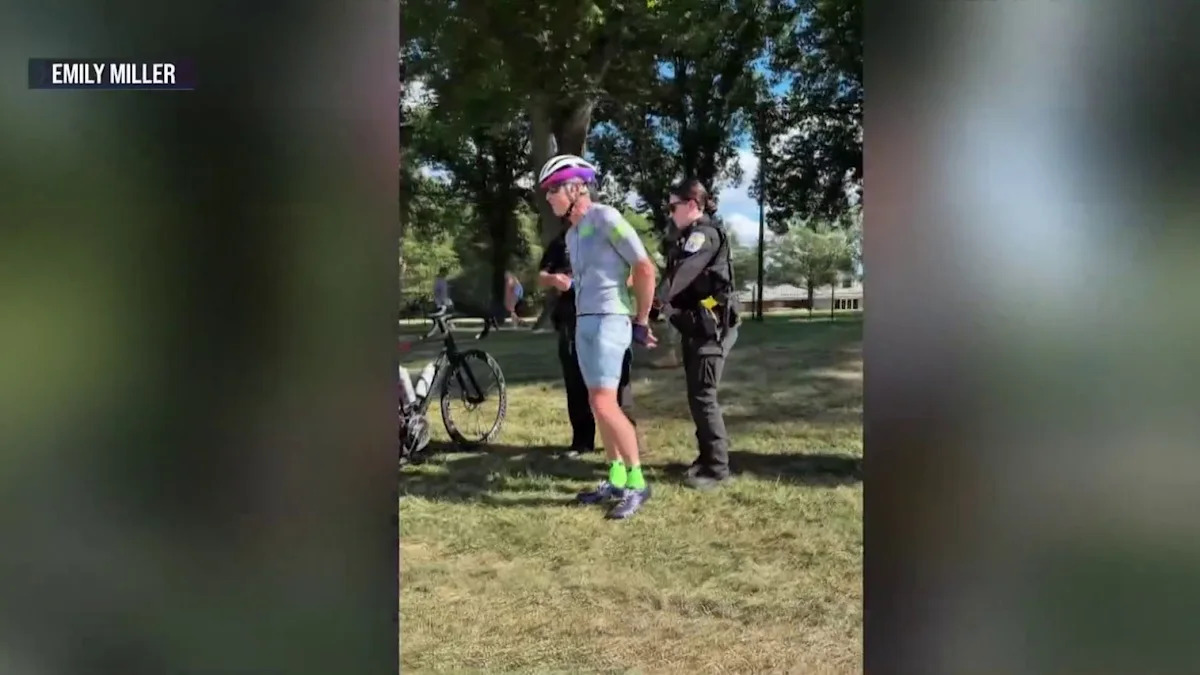 Atleta olímpico acusado de espelho d'água prejudicial