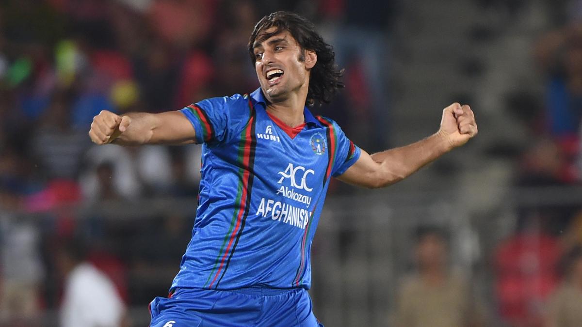 Cabelo comprido, olhar feroz e um coração gentil – lembrando o Shapoor Zadran que conhecemos