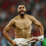 INGLEWOOD, CALIFÓRNIA - 28 DE JUNHO: Torcedores do Canadá posam para uma fotografia dentro do estádio antes da partida das oitavas de final da Copa do Mundo FIFA 2026 entre África do Sul e Canadá no Estádio de Los Angeles em 28 de junho de 2026 em Inglewood, Califórnia. Alex Grimm/Getty Images/AFP (Foto de ALEX GRIMM/GETTY IMAGES AMÉRICA DO NORTE/Getty Images via AFP)