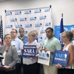 Candidata a governador de Wisconsin diz que sua campanha tem muito menos dinheiro do que ela pensava