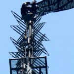 Casal é preso após ousada proposta de casamento no Empire State