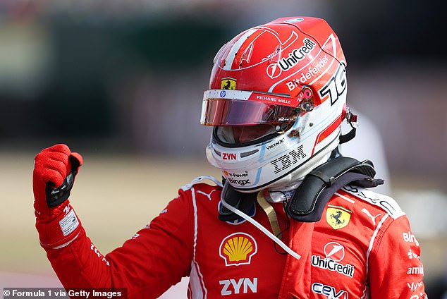 Charles Leclerc VENCE em Silverstone pela primeira vez, enquanto o emocionante Grande Prêmio da Inglaterra é forçado a terminar atrás da segurança após a queda tardia de Max Verstappen - e Kimi Antonelli sofre uma falha técnica desastrosa