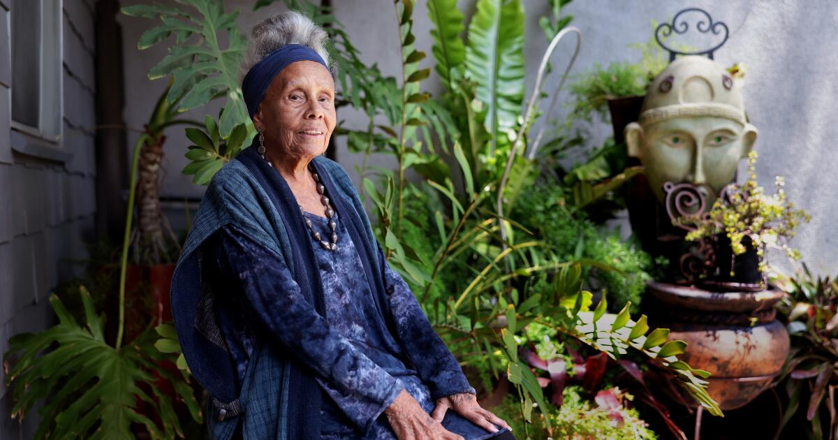 Chega de falar sobre seu legado. Aos 100 anos, Betye Saar só quer continuar fazendo arte em Los Angeles