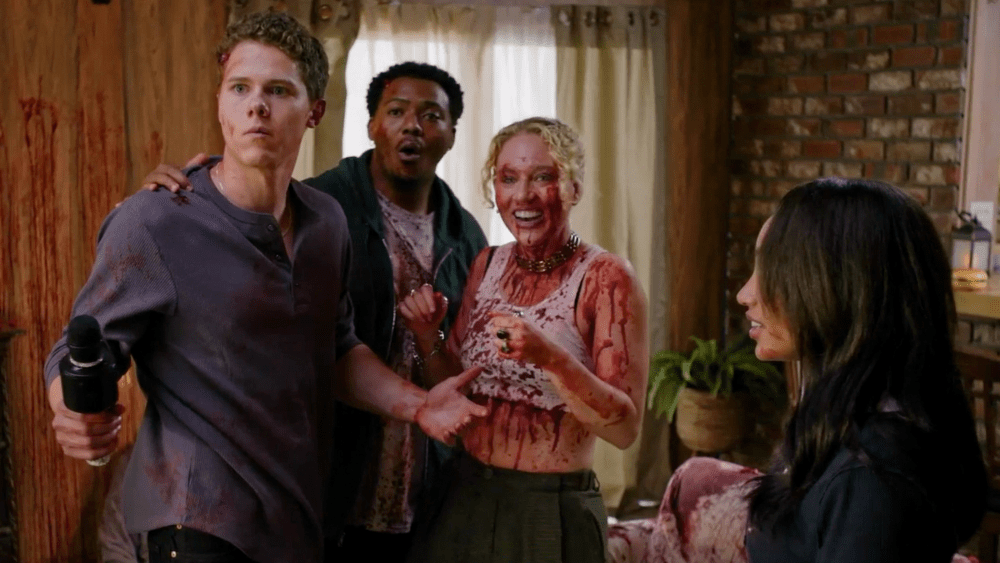 Comédia de terror 'Bad Karaoke' estreia trailer antes da estreia de Tubi FrightFest (EXCLUSIVO)