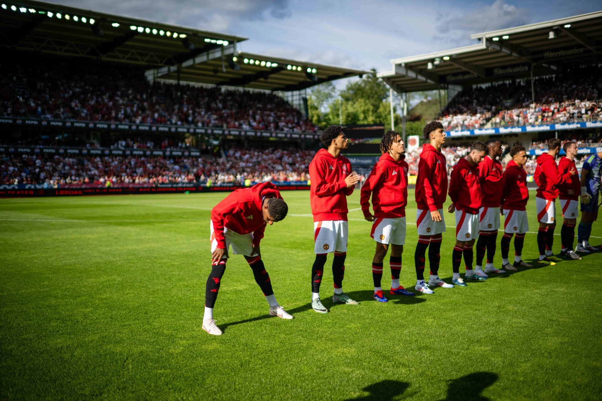 Como era o XI do Manchester United x Rosenborg no confronto de pré-temporada de 2024