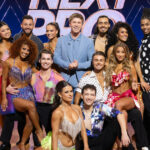 Os jurados Shirley Ballas, Mark Ballas e Derek Hough testam técnicas de jive e samba, com a dupla mais fraca eliminada no episódio de estreia de