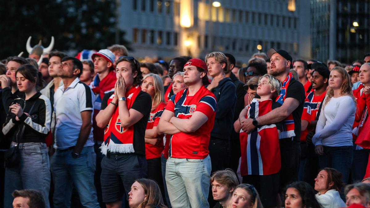 Copa do Mundo FIFA 2026: Chuvas fortes ameaçam exibições de torcedores da Noruega antes das quartas de final da Inglaterra