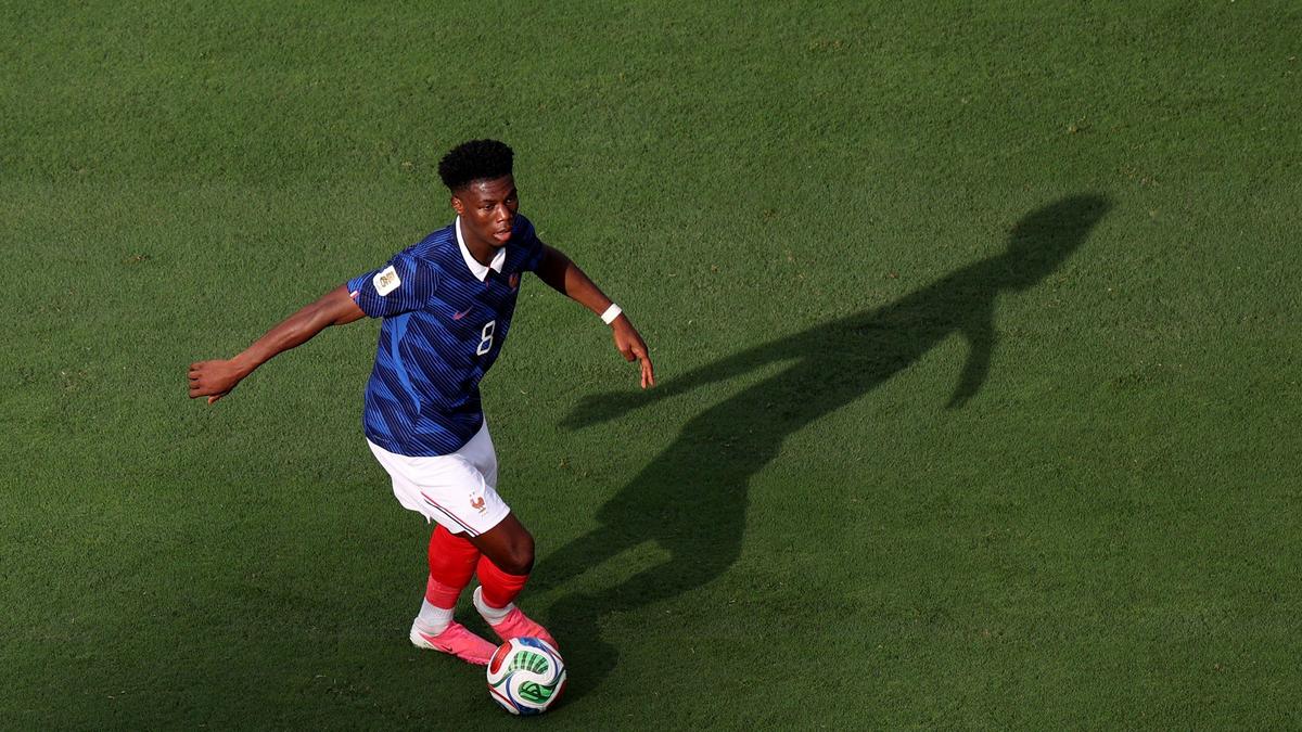 Copa do Mundo FIFA 2026: Tchouameni da França perderá confronto com o Paraguai devido a lesão na coxa, diz relatório