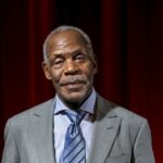 Danny Glover revela diagnóstico de Alzheimer e diz que a família o protege