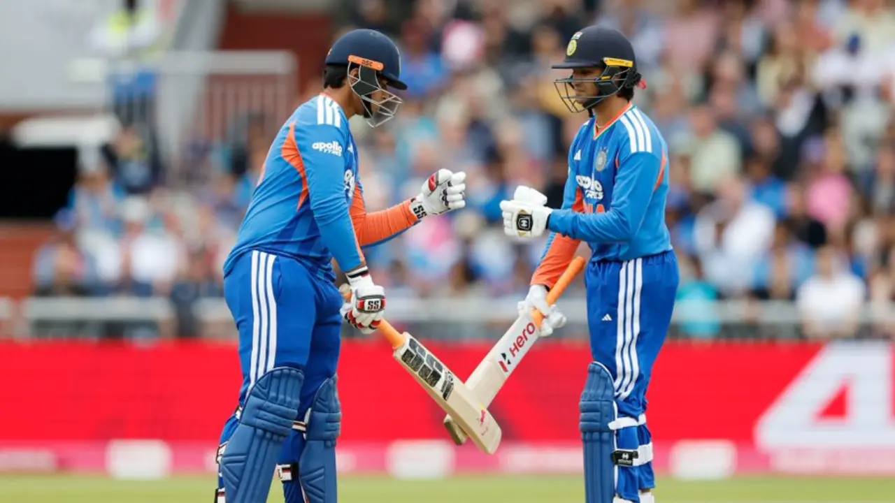 Departamentos de Vaibhav Sooryavanshi em 14, Team India atinge 96 corridas em 10 saldos