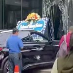 Detik-detik BYD Atto 3 Nyelonong Tabrak Kaca Gedung Treasury Tower di SCBD, Penyebabnya Masih Misterius