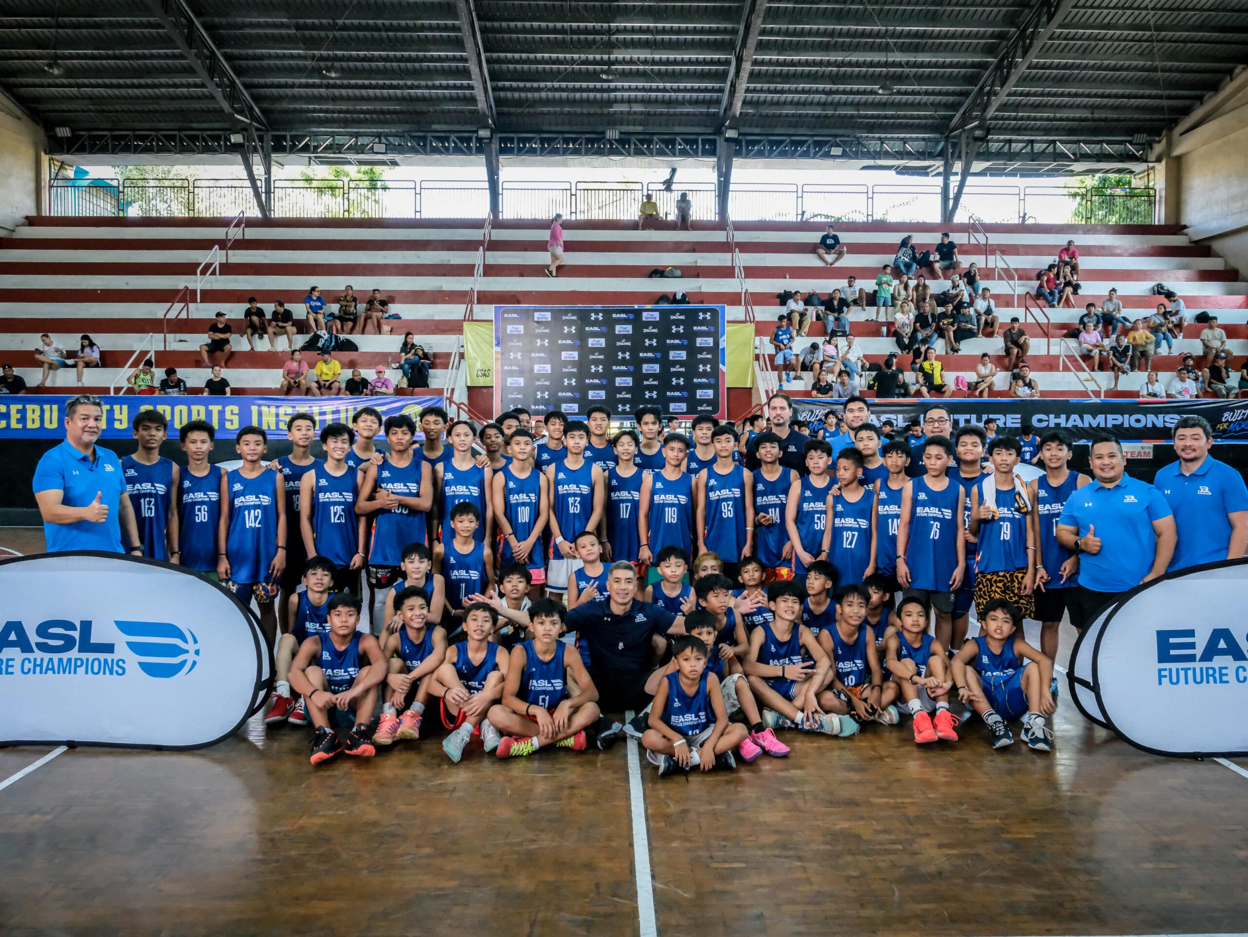 Acampamento Future Champions Elite da EASL em Cebu.