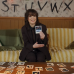 Elenco de Stranger Things compartilha histórias dos bastidores no 10º aniversário