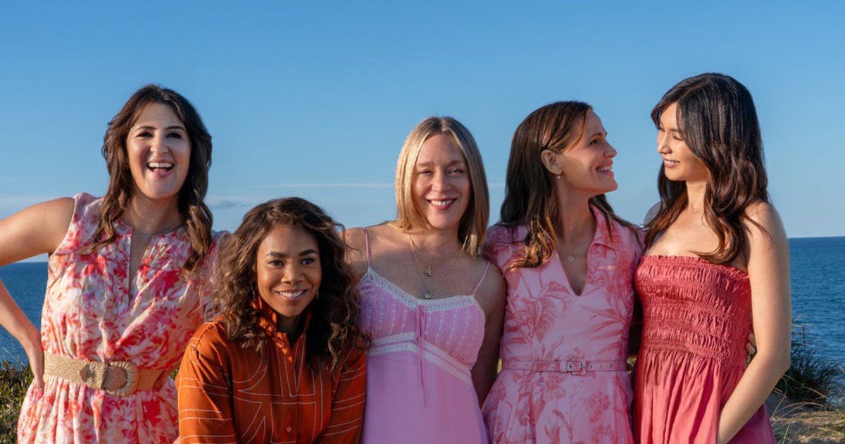 Elin Hilderbrand compartilha a verdadeira conversa que inspirou o ‘Five Star Weekend’