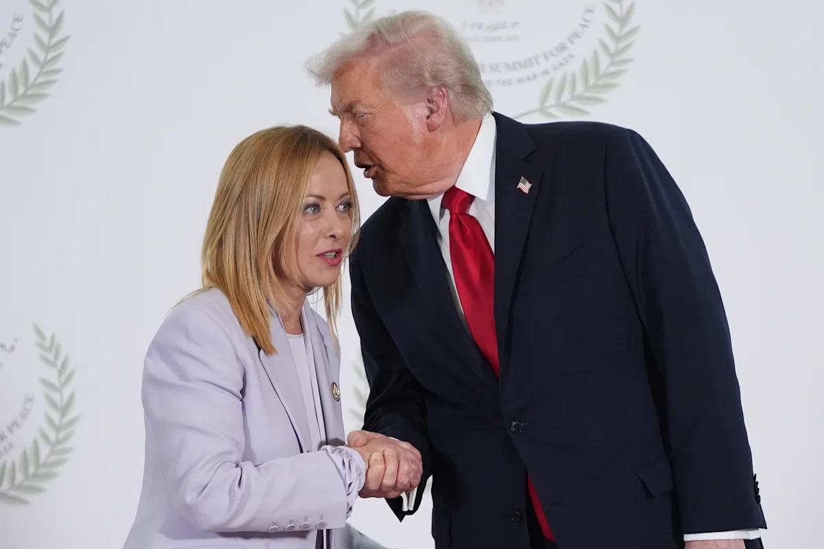 Enfrentando farpas e pressão de Trump, os líderes europeus cerram fileiras