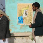 Apoiadores Houthi se manifestam contra as restrições da coalizão liderada pela Arábia Saudita às áreas controladas pelos Houthi, que o grupo descreve como um bloqueio, em Sanaa, Iêmen, 17 de julho de 2026. REUTERS/Khaled Abdullah