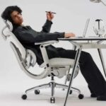 Esta cadeira de escritório ergonômica oferece recursos de conforto premium por menos de US$ 500