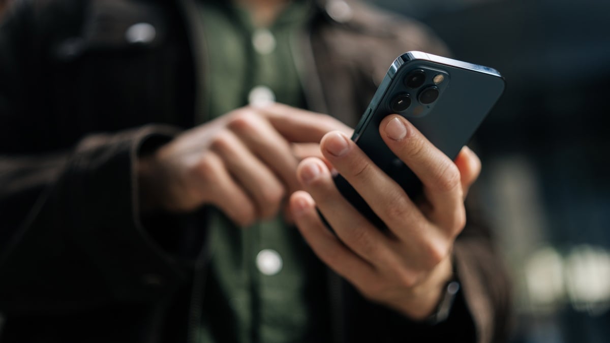 Esta solução rápida resolve o bug de brilho da tela do seu iPhone