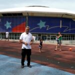 Estádio esportivo se torna lar de vítimas dos terremotos na Venezuela