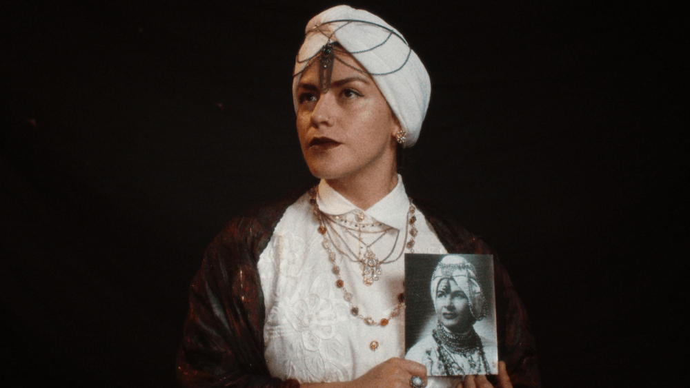 'Feitiços para reviver uma bruxa', de Natalia Solórzano Vásquez, sobre a mítica cartomante Soralla de Persia, recebe apoio da Espanha e Uruguai (EXCLUSIVO)