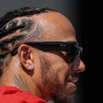 Ferrari confirma permanência de Hamilton no próximo ano