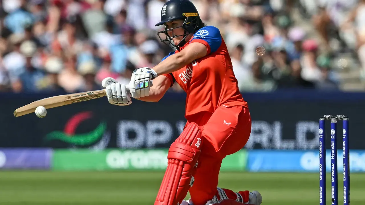 Final feminina da Copa do Mundo T20 de 2026: Inglaterra marca 39/2 após 6 saldos contra Aus
