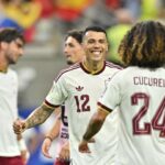 Fotos: Fogos de artifício na França desaparecem enquanto a Espanha caminha para a final da Copa do Mundo