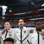 Houve fúria esta noite depois que os torcedores argentinos vaiaram alto o suficiente para abafar God Save the King no estádio da Copa do Mundo de Atlanta.