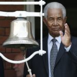 Críquete - Índias Ocidentais x Inglaterra - Terceiro teste - Kensington Oval, Barbados - 05/01/15 Uma estátua de Sir Garfield Sobers fora do solo Imagens de ação via Reuters / Jason O'Brien Livepic SOMENTE PARA USO EDITORIAL.