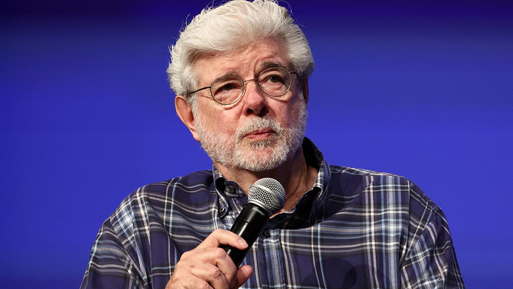 George Lucas diz que a IA torna o cinema 'mais fácil' e 'não há nada que você possa fazer a respeito', critica Hollywood por dar muito poder aos fãs