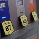 Guerra no Irã empurra preço da gasolina para mais de US$ 4 por galão
