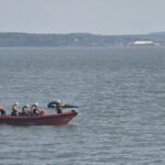 Um homem de 50 anos morreu depois que um jetski bateu em um inflável em que ele estava com seus dois filhos. Na foto: imagem de arquivo de um barco salva-vidas Calshot
