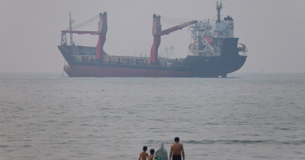 Irã alerta navios contra o uso de rotas não aprovadas no Estreito de Ormuz