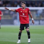 JJ Gabriel perdeu Man Utd x Wrexham, mas Carrick nem mesmo jogou contra dois garotos-prodígios mais emocionantes