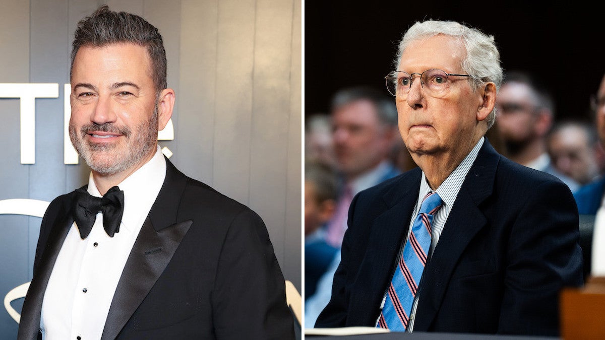 Mitch McConnell fotografado em um centro de reabilitação em julho de 2026