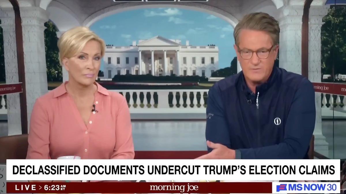 Joe Scarborough critica o papagueio 'orwelliano' dos republicanos sobre as alegações de fraude eleitoral de Trump: 'Que triste'