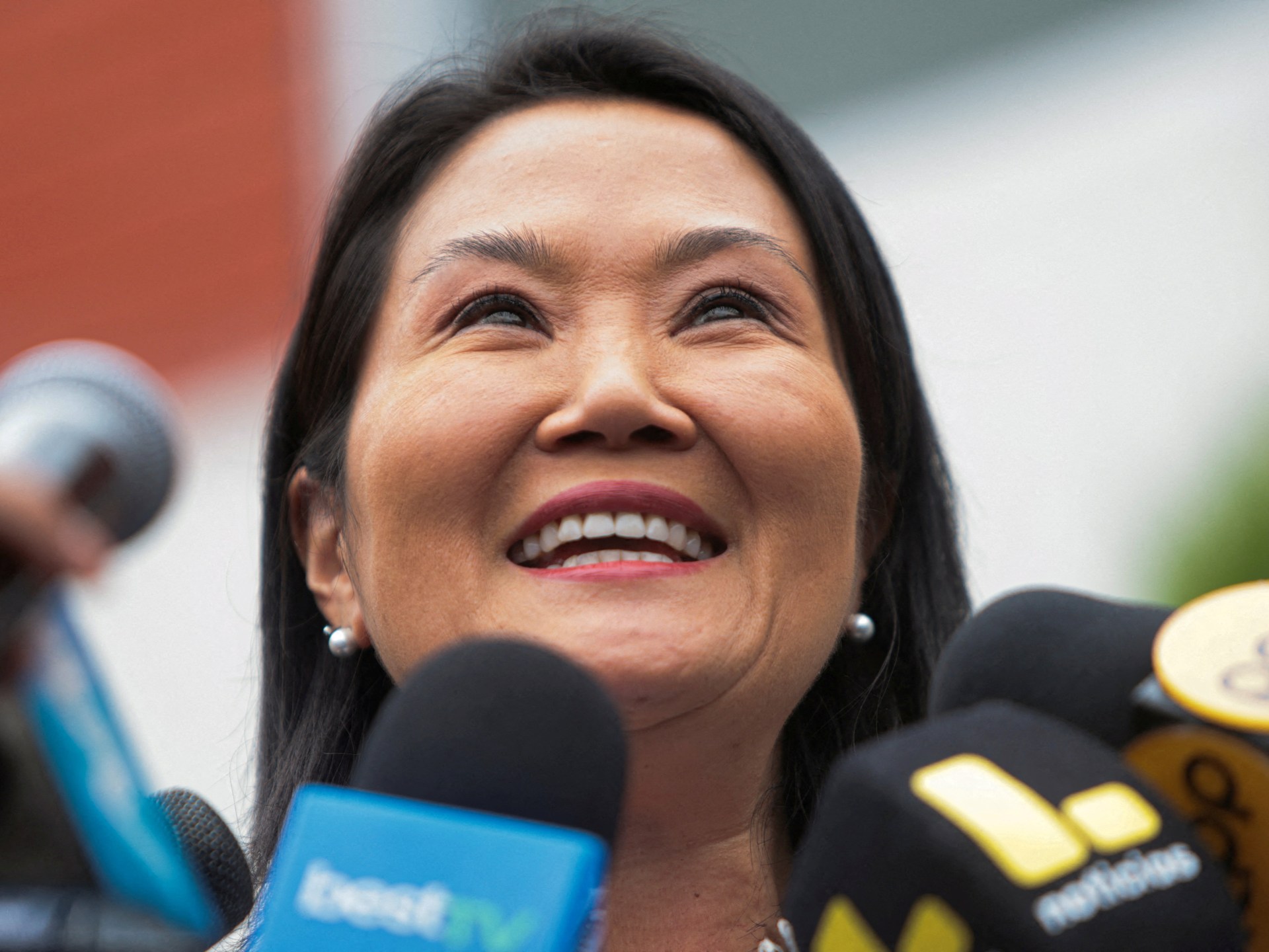 Keiko Fujimori é oficialmente declarada vencedora da corrida presidencial do Peru