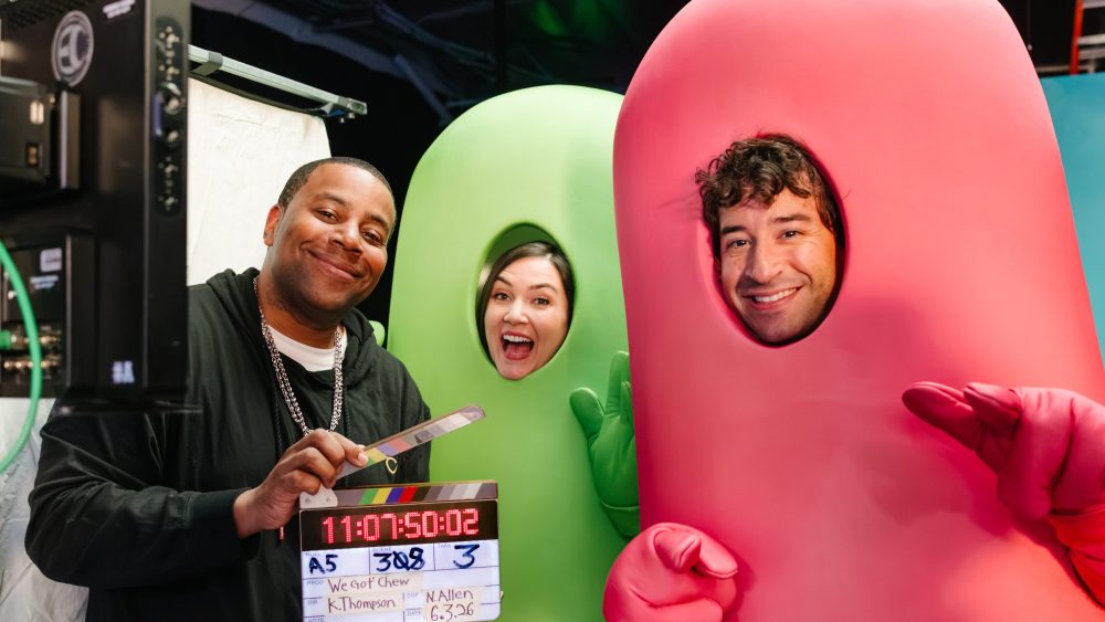 Kenan Thompson testa direção de comerciais com pontos ideais para Mike & Ike Candies